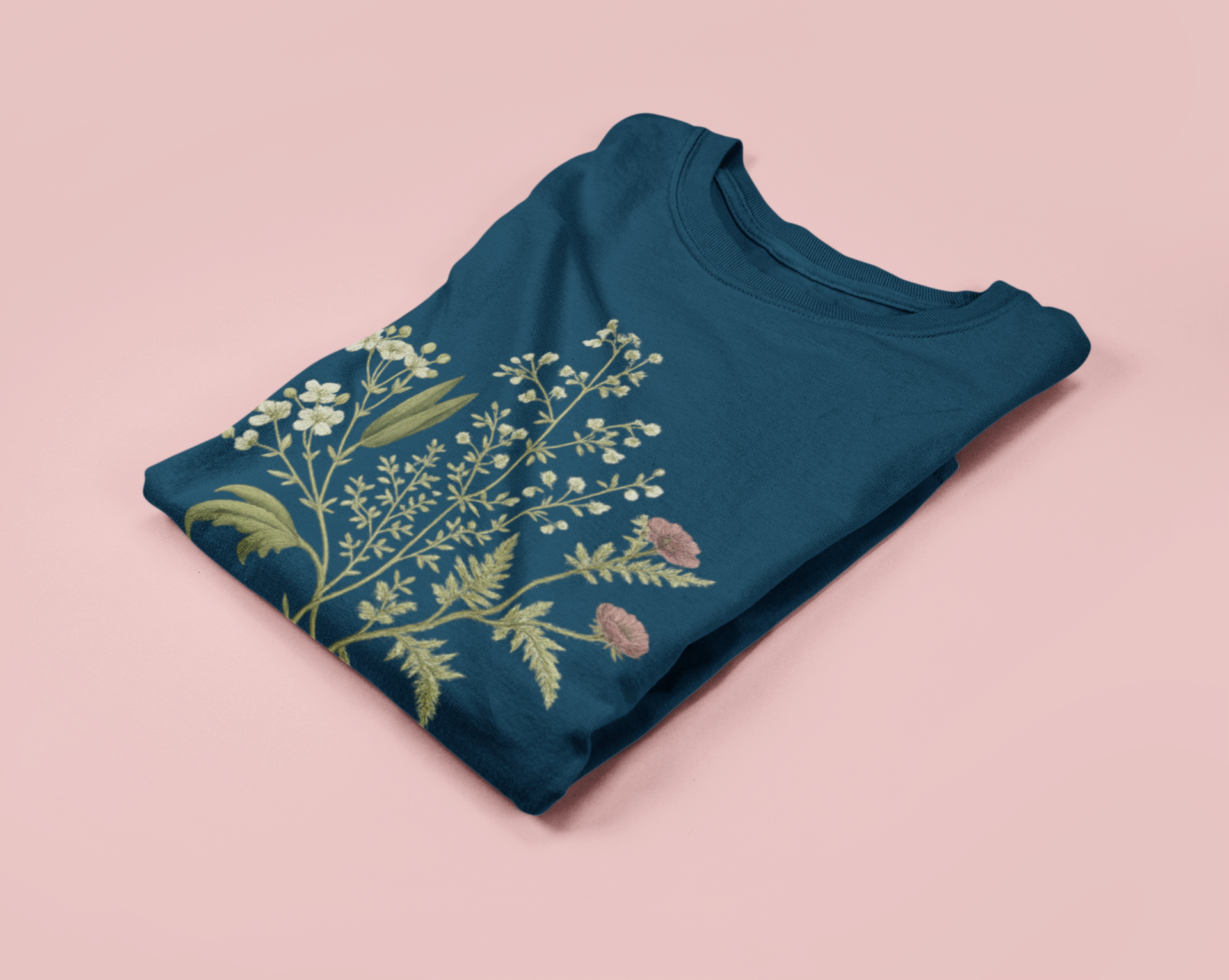Wildflower Bliss Tee - navi fold